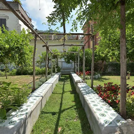 Casa Amorino 住宿加早餐酒店 米诺利