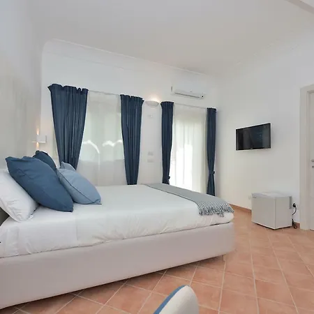 Casa Amorino Bed & Breakfast