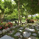Casa Amorino Bed & Breakfast 4*